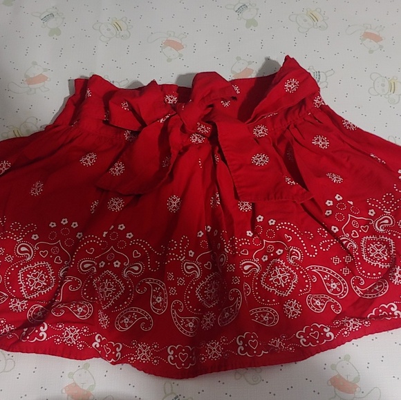 BLACK FRIDAY⚡4 for $15⚡6T Osh Kosh red skirt - Picture 2 of 5